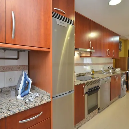 Premium Arenal Center-parking Vigo